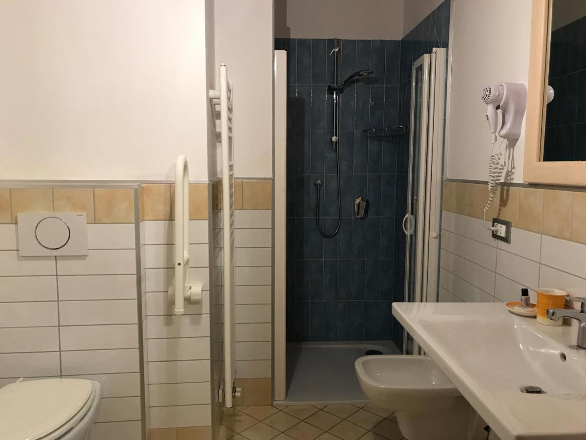 Locanda "Al Terrazzo" Erbezzo Exteriör bild