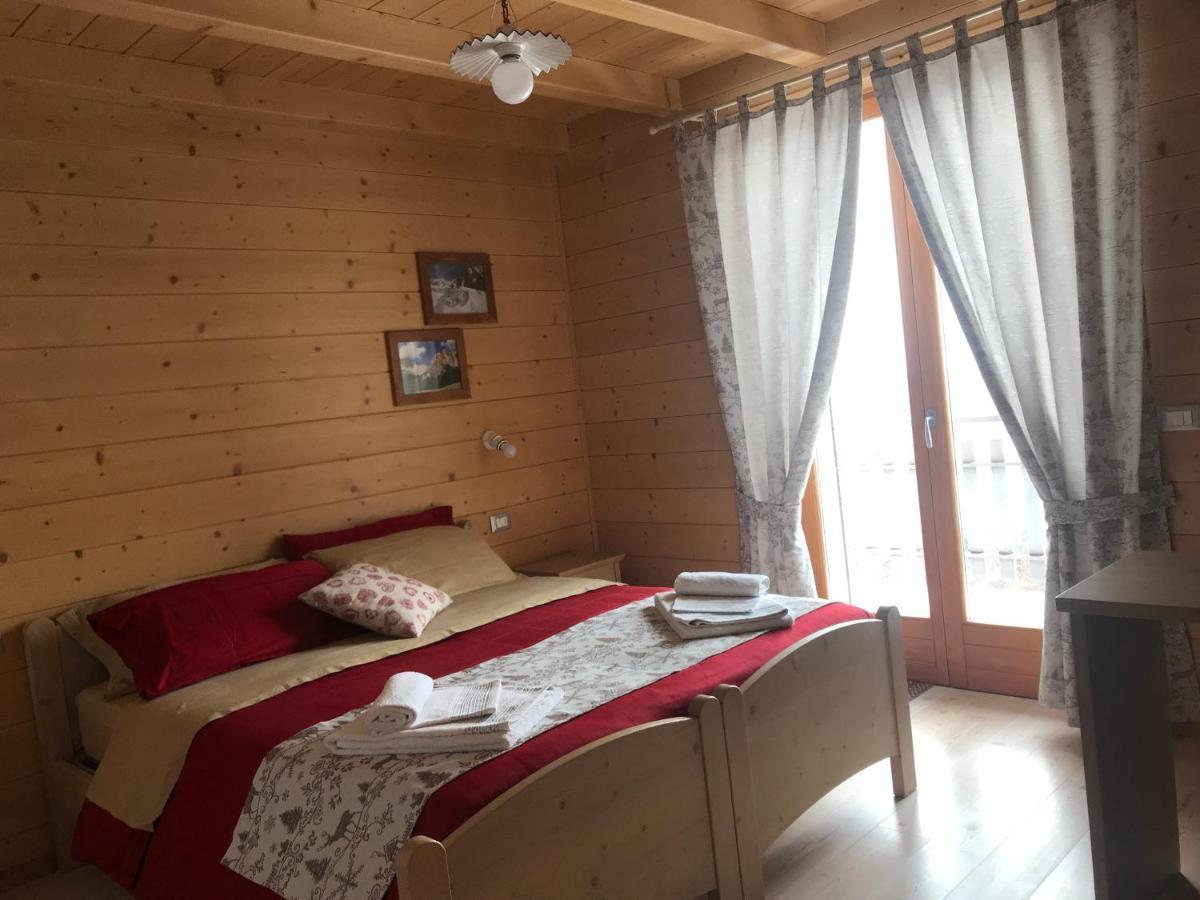 Locanda "Al Terrazzo" Erbezzo Exteriör bild