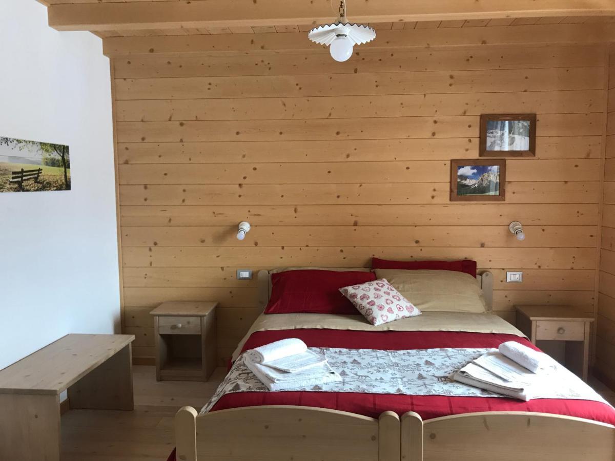 Locanda "Al Terrazzo" Erbezzo Exteriör bild