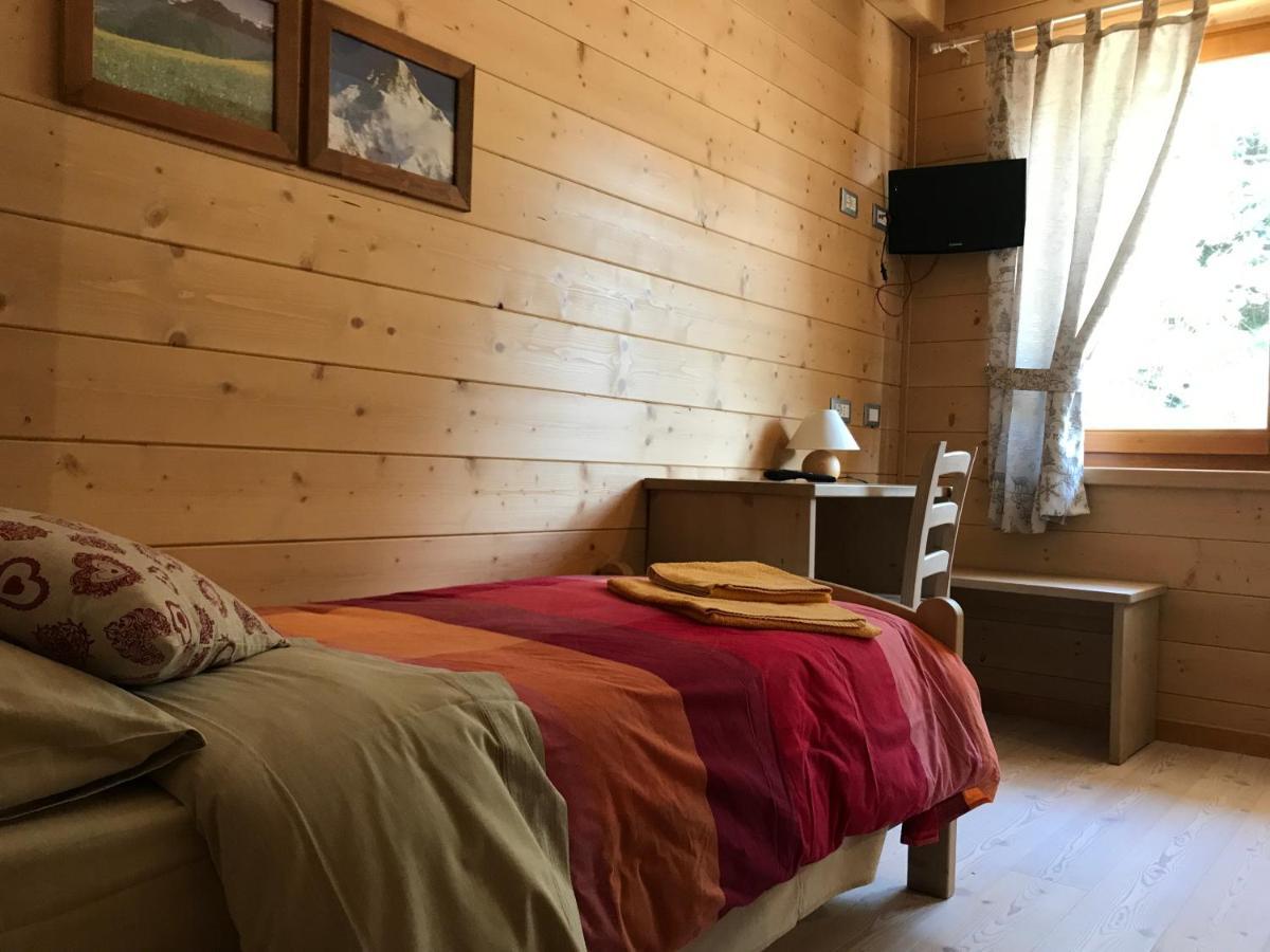 Locanda "Al Terrazzo" Erbezzo Exteriör bild