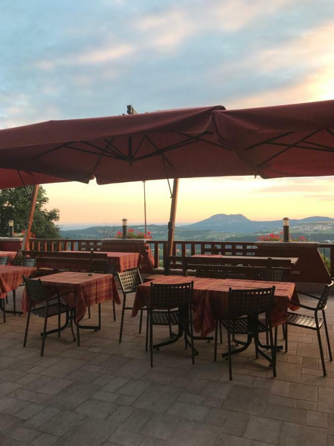 Locanda "Al Terrazzo" Erbezzo Exteriör bild